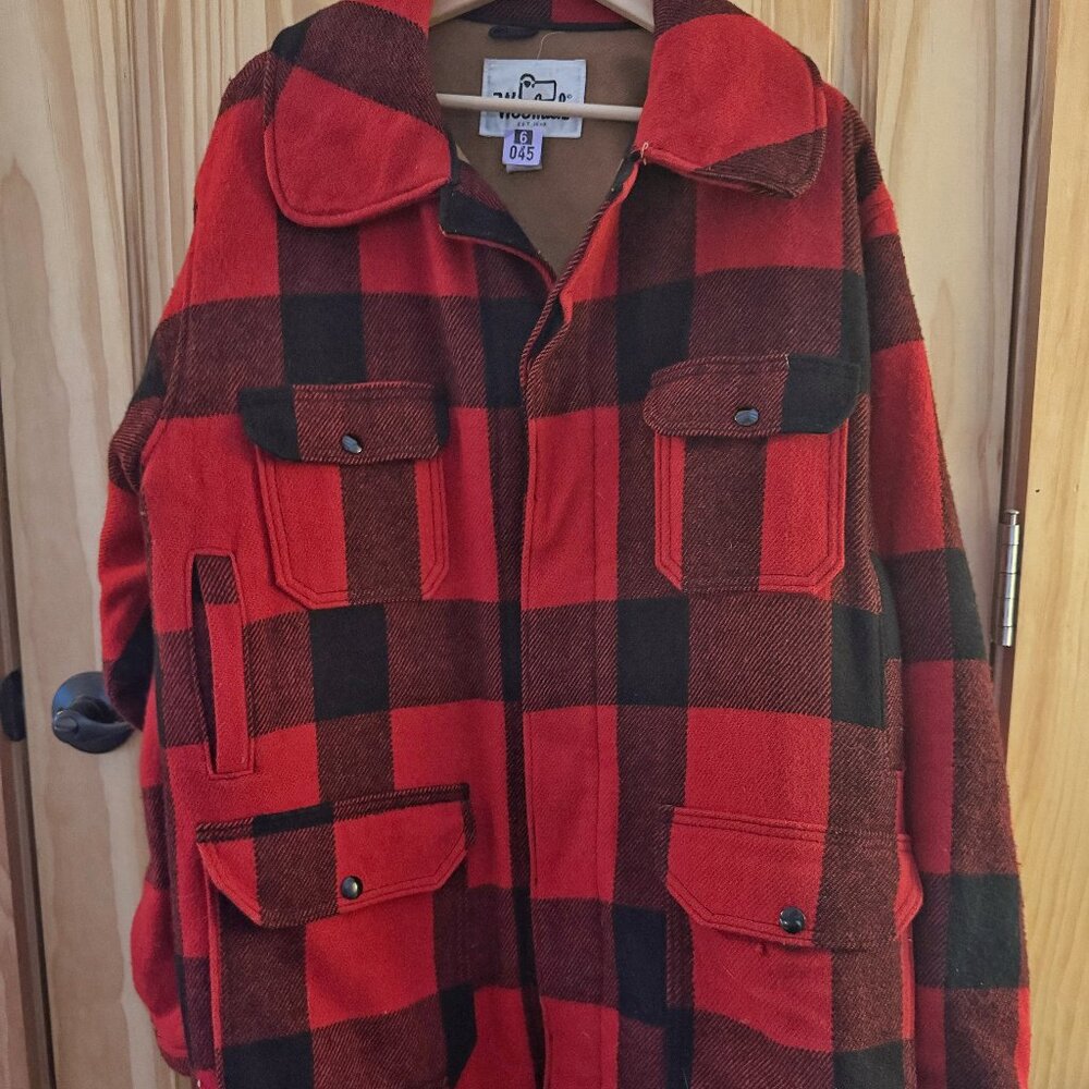 Woolrich 505 Long Mackinaw Wool 8 Pocket Plaid Hunting Coat